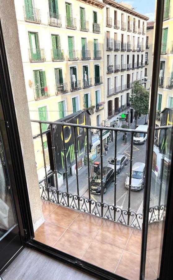 Casa De Huespedes Mi Lla Hotel Madrid Exterior foto